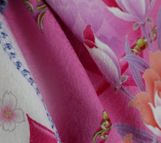 参列振袖[ラブリー]白×ピンク・ハートに洋花とアクセサリー[身長168cmまで]No.689